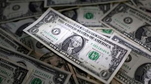إنغلاندر: الدولار الأميركي الخيار الأفضل في أسواق العملات لتحقيق مكاسب