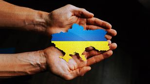 لمواجهة تحدياتها.. استراتجية جديدة من أميركا وأوروبا لدعم أوكرانيا
