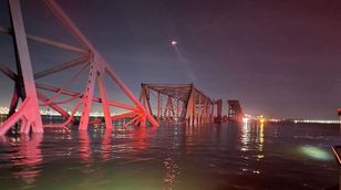 كارثة جسر بالتيمور توقف الشحن في ميناء رئيسي بأميركا