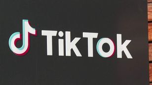 تطبيق " تيك توك “.. خوارزميات خطيرة