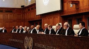 محكمة العدل الدولية تتخذ "تدابير طارئة" بشأن غزة وتدعو إسرائيل لتنفيذها وتحذر من خرقها