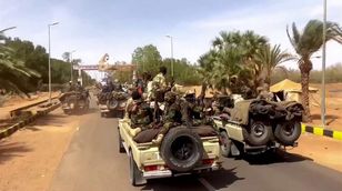 ماذا يعني دخول حركة "تحرير السودان" بشكل رسمي بجوار الجيش؟
