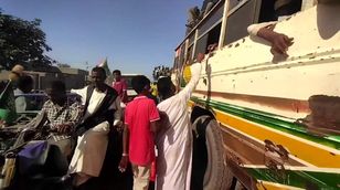 هل الحل السياسي في السودان بعيد المنال بعد اتساع رقعة القتال؟