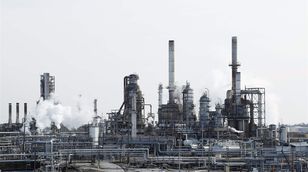 بارني غراي: علاوة المخاطر تؤدي لارتفاع أسعار النفط 