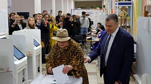 مراسلا الشرق يرصدان أبرز أجواء اليوم الثاني لانتخابات روسيا الرئاسية