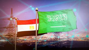 انتهاء 60% من أعمال الربط الكهربائي بين مصر والسعودية