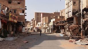 صلاح خليل:  الفاشر مدينة استراتيجية في السودان 