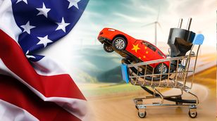 واشنطن ترفع الجمارك على الصين 4 أضعاف.. "وول ستريت" تترقب بيانات التضخم