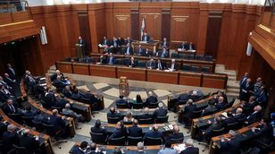 الخيار الثالث وحل أزمة الشغور الرئاسي في لبنان