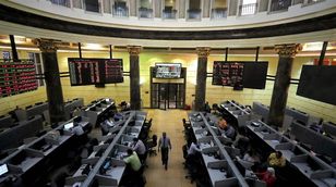 البورصة المصرية | تراجعات أسعار الدولار تنعكس على تداولات الأسواق 