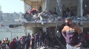 قصف جوي إسرائيلي هيستيري على رفح وخان يونس