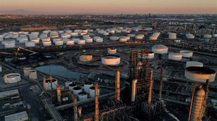 زيدان: أسعار النفط تحت ضغوطات بيعيه من عمليات جني الأرباح
