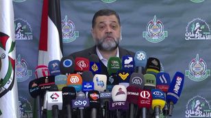 الكلمة الأولى | حماس تنفي وجود أجواء إيجابية في محادثات الدوحة
