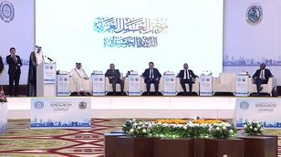 وزير المالية السعودي: نناقش قرارات تسهم في تطوير وتحديث تشريعات العمل العربي  