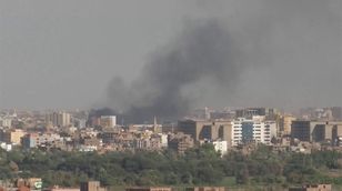 اتهامات متبادلة بين الجيش السوداني والدعم السريع بقصف برج شركة النيل