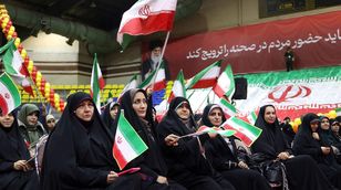 كاميليا انتخابي فرد: دعوات لمقاطعة الانتخابات التشريعية من المعارضة والإيرانيين بالداخل