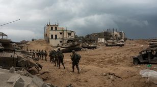 غياب خيار التراجع في حرب غزة هل يعني انعدام فرصة إعادة إحياء مسار السلام؟