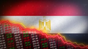  "تاسي" يعاود الارتفاع.. والبورصة المصرية تكتسي باللون الأحمر