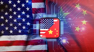 حرب الرقائق الإلكترونية تحتدم بين أميركا والصين.. والإمارات تعزز تعاونها مع سول