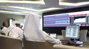 المؤشرات الخليجية| تقلبات على مؤشر السوق القطر ي
