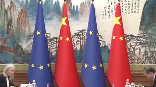 ما الجدوى من تسييس البيئة التجارية بين الاتحاد الأوروبي والصين؟