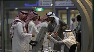 لينكدإن: 28% من المهنيين بالسعودية يبحثون عن وظيفة جديدة حالياً