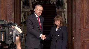 تحول في علاقة تركيا باليونان.. ما الذي دفع أردوغان لهذه الخطوة؟