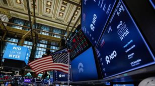 الأسهم الأميركية تحافظ على مسارها الإيجابي رغم التراجعات الأخيرة
