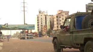 مراسل "الشرق": الجيش يستهدف مواقع الدعم السريع في أم درمان والخرطوم