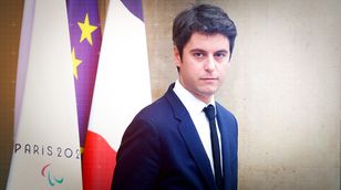 رئيس الحكومة الفرنسية يدعو لعدم التصويت لليمين المتطرف